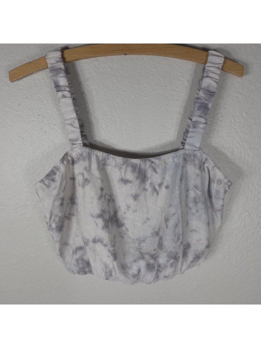 Paper Crane Tank Crop Top Womens L White Marble Print Ruffle Wide Strap
